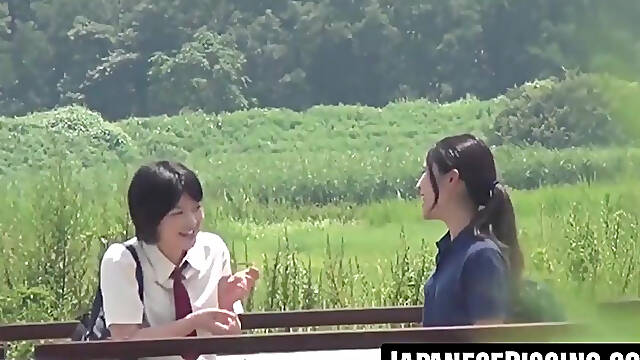 Japanese schoolgirl babes find joy in outdoor peeing