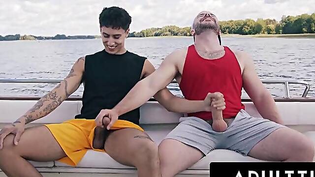 Straight Buddies Marcus McNeil and Angel Elias Transform Disastrous Boat Trip into Rough Outdoor Hardcore