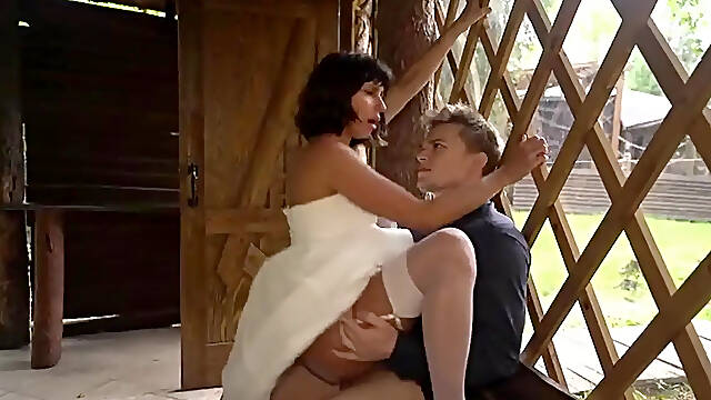 Bride gets pumped when the hubby is gone