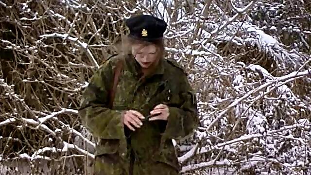 Skinny military babe blows her commanding officer and rides him