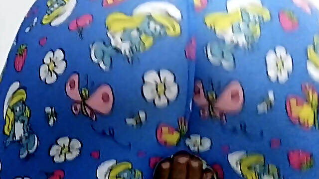 Sexy Filipina Milf, Shaking, Rubbing, &amp; Smacking Her Big Smurf Ass &amp; Pussy