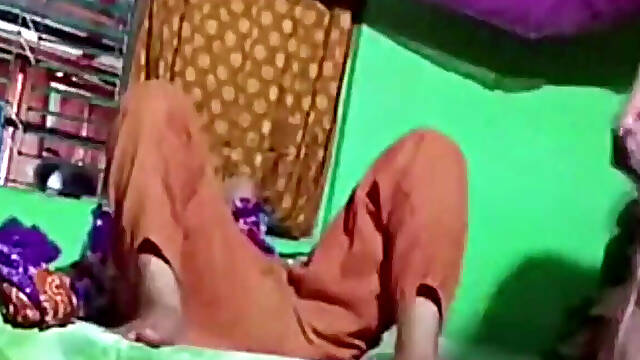 Bangla boudi